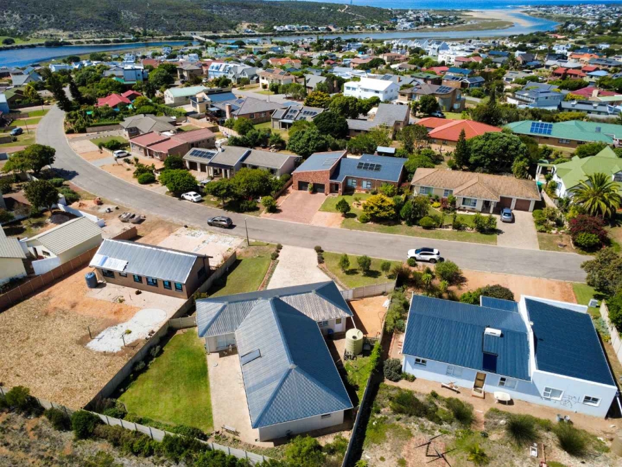 3 Bedroom Property for Sale in Stilbaai Wes Western Cape